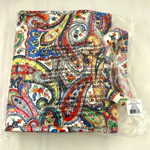 Vera Bradley~New~Hanging Travel Organizer - Picture 16 of 16